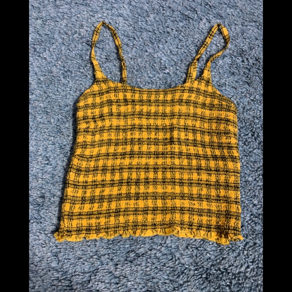 Hollister tank